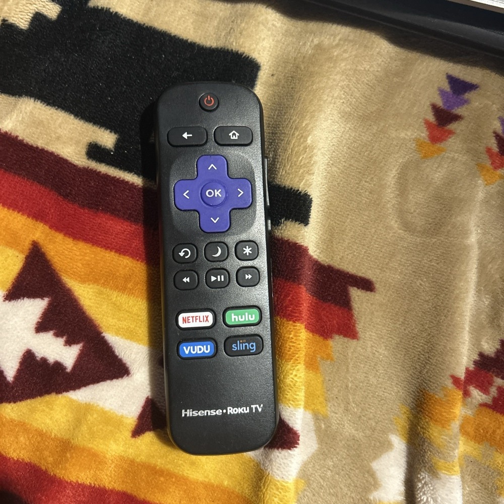 Hisense HURCRUS20 Roku Remote Control